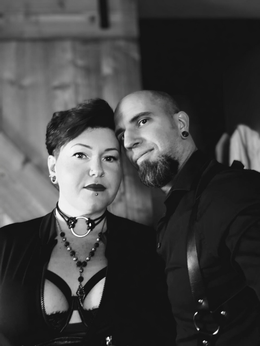 Mr & Mme T